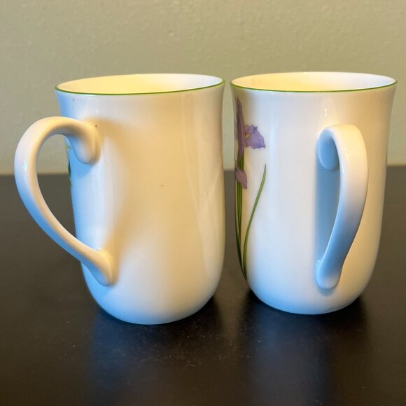 Pair of OTAGIRI JAPAN Rose Baxter AMERICAN GARDEN Chrysanthemum & Iris Cups Mugs - Picture 6 of 13